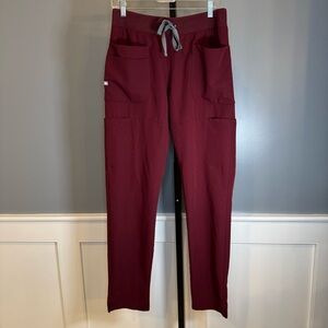FIGS Technical Collection Cargo Scrub Pants Burgundy M/T Tall
